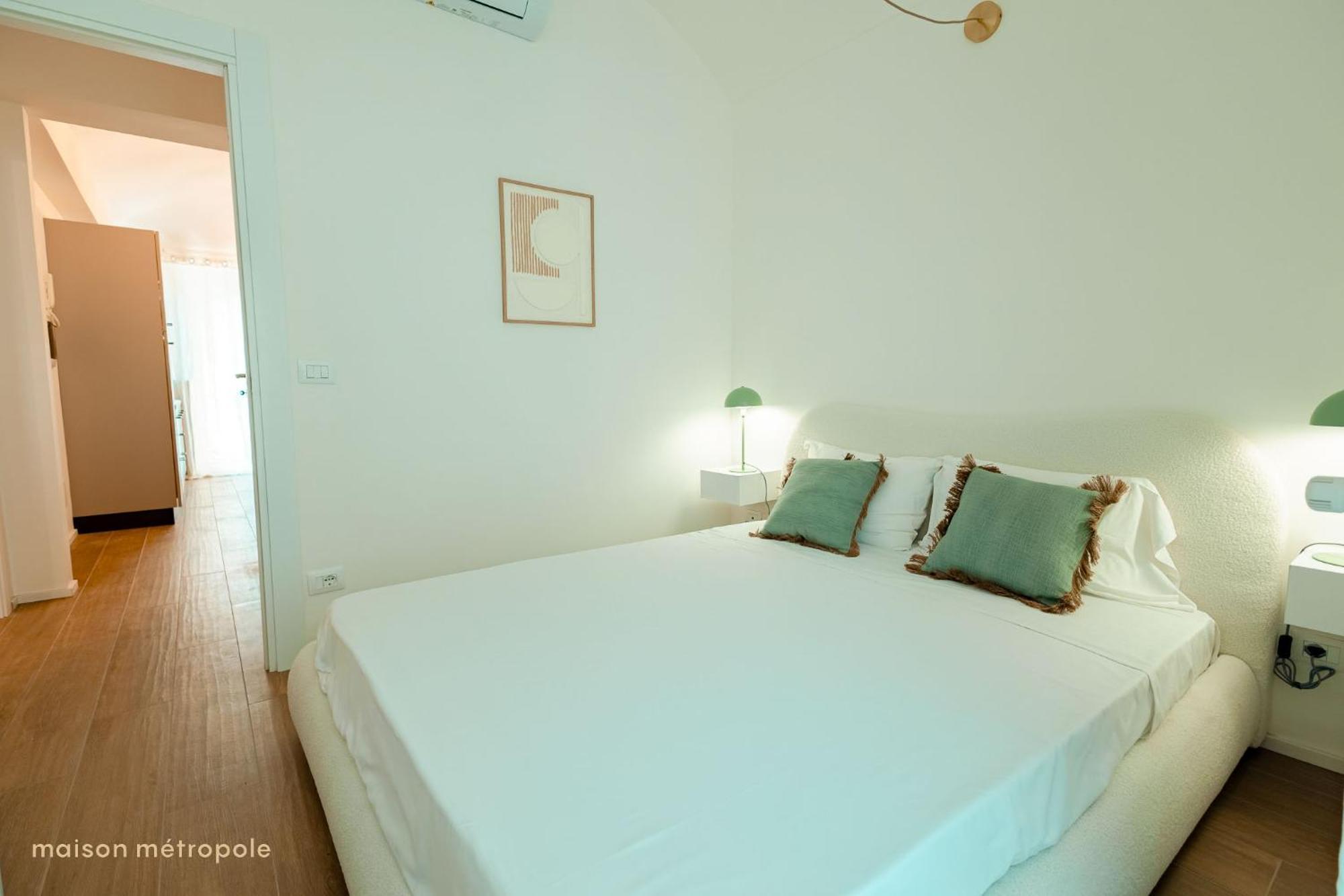 Apartament Iliade House